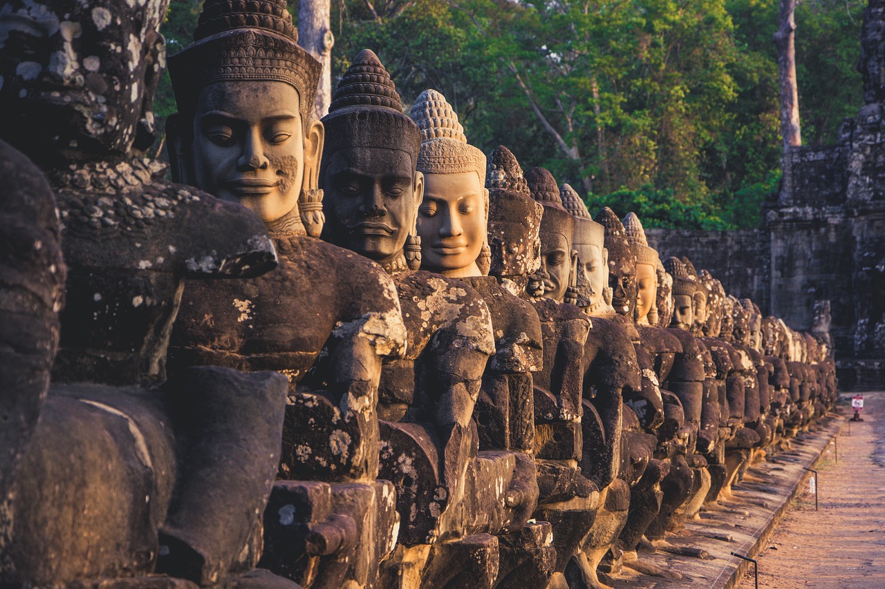 The Rise of the Khmer Empire - Angkor Wat's Glory